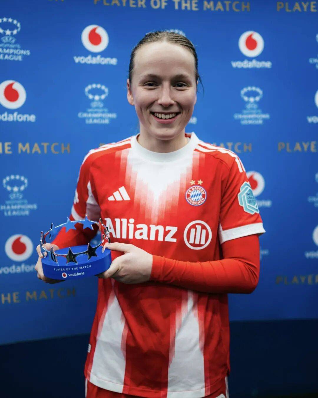 伊尔迪兹：对阵保加利亚我本应该能进2球，很抱歉没能打进（伊尔迪兹：对阵保加利亚本应梅开二度，抱歉未能破门）