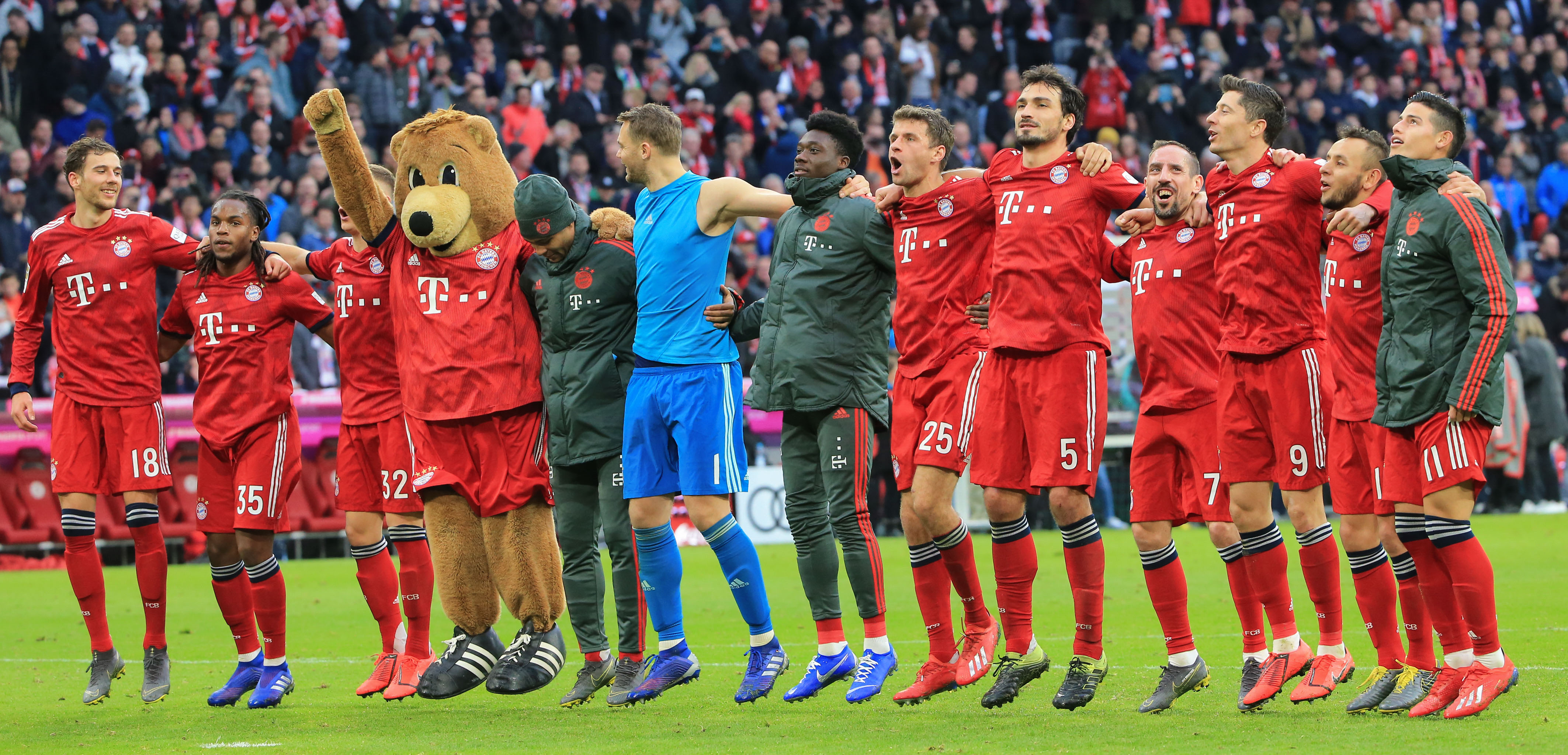 李金羽：不管明年带队征战中超什么样，都会为中国足球去努力（李金羽：无论明年带队征战中超如何，我都会为中国足球拼尽全力）