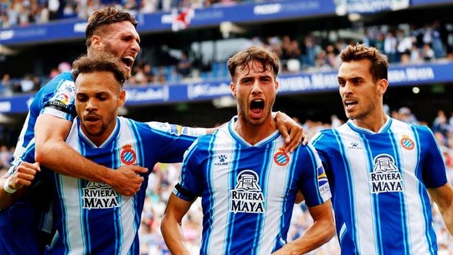 英超爆冷：利兹联3-1切尔西，内托破门难救主（英超冷门！利兹联3-1击败切尔西，内托进球徒劳无功）