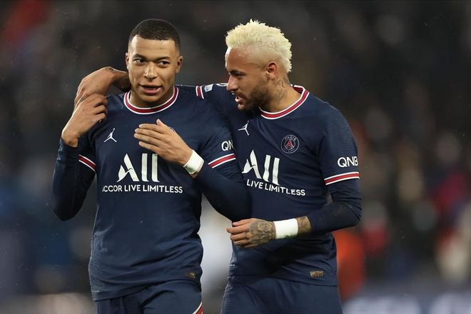 国米锁定热刺门将维卡里奥为索默替代首选（国米将热刺门将维卡里奥列为索默接班首选）